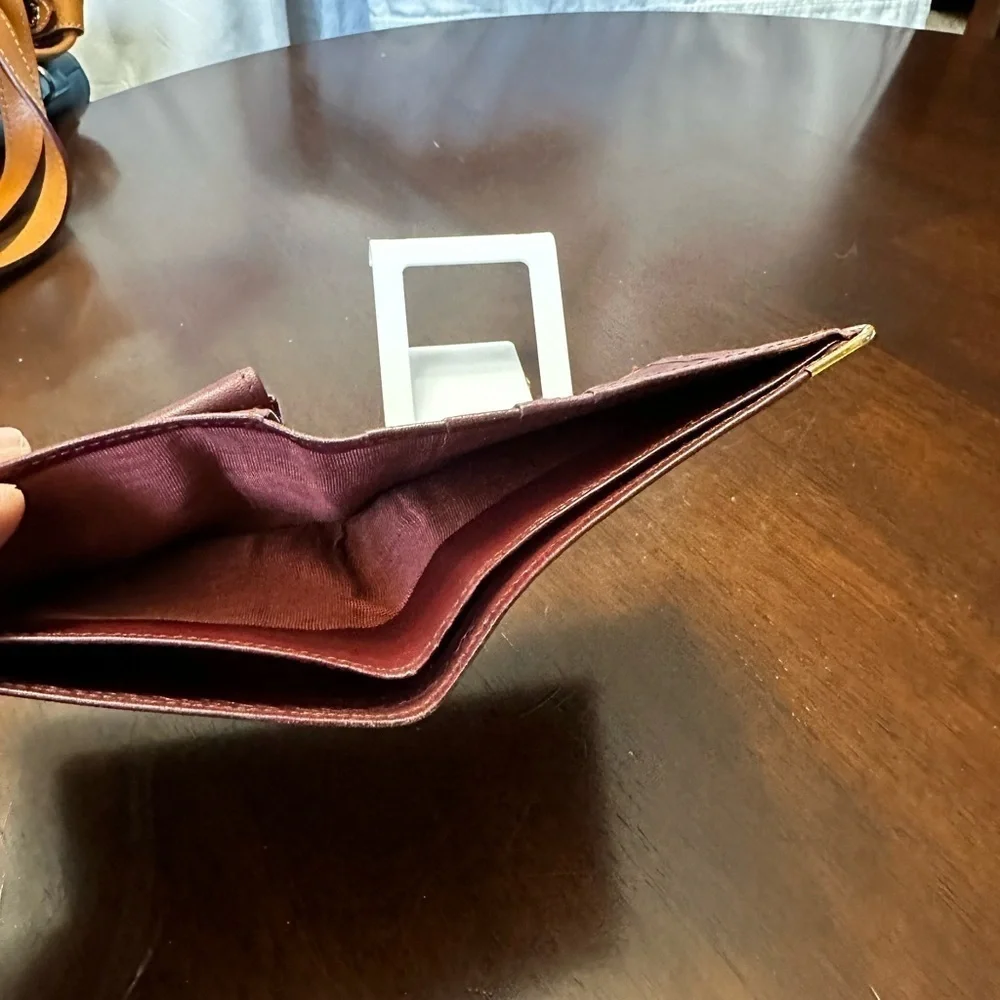 Men’s Cartier Leather Bifold Wallet
